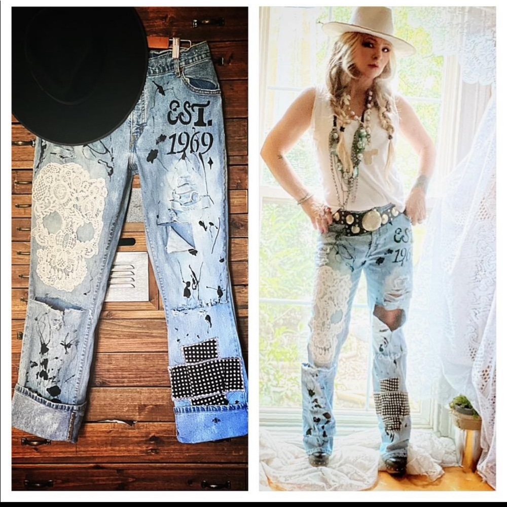 Vintage Levi’s light wash distressed art jeans, bohemian chic ripped denim